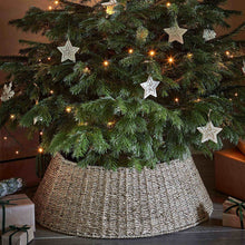 Load image into Gallery viewer, Ivyline Round Foldable Tree Skirt in Seagrass