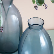 Load image into Gallery viewer, Ainsley Glass Vase in Blue