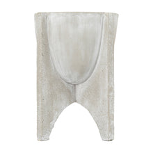 Load image into Gallery viewer, Lara Concrete Planter in Grey