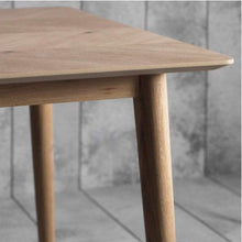 Load image into Gallery viewer, Odette 6-8 Seater Extendable Oak Dining Table in Natural