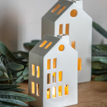 Load image into Gallery viewer, Milo Large Tealight Holder in White
