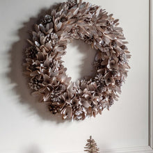 Load image into Gallery viewer, Ophelia Pinecone Wreath in Blush

