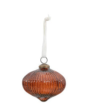 Load image into Gallery viewer, Clarisse Set of 6 Glass Onion Baubles in Amber
