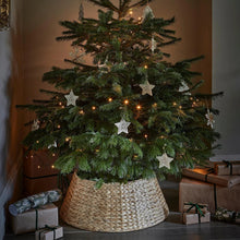 Load image into Gallery viewer, Ivyline Round Foldable Tree Skirt in Wicker
