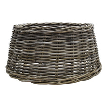 Load image into Gallery viewer, Ivyline Wicker Round Tree Skirt Round in Natural
