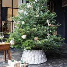 Load image into Gallery viewer, Ivyline Round Wicker Tree Skirt in White

