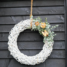 Load image into Gallery viewer, Ivyline Rattan Wreath in White
