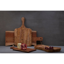 Load image into Gallery viewer, Winnie Wood Flat Fruit Tray in Brown
