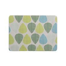 Load image into Gallery viewer, Sierra Leaf Placemat in Green

