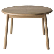 Load image into Gallery viewer, Murphy 4-6 Seater Extendable Round Oak Dining Table in Natural
