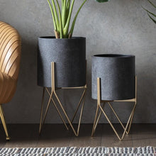 Load image into Gallery viewer, Joyce Planter Small in Metal
