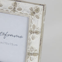 Load image into Gallery viewer, Brooke Bees Photo Frame in Greywash
