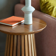 Load image into Gallery viewer, Tayla Acacia Wood Side Table in Natural
