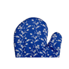 Load image into Gallery viewer, Floral Oven Glove in Blue
