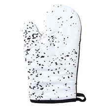 Load image into Gallery viewer, Meya Single Oven Glove in White
