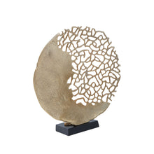 Load image into Gallery viewer, Briar Sculpture in Black
