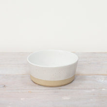 Load image into Gallery viewer, Kivi Ceramic Serving Bowl in White

