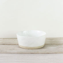 Load image into Gallery viewer, Kivi Ceramic Bowl in White
