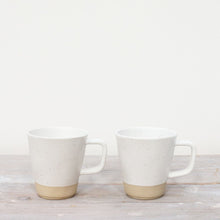 Load image into Gallery viewer, Kivi Set of 2 Ceramic Tea Mugs in White
