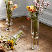 Load image into Gallery viewer, Hyacint Vase in Clear
