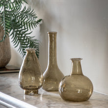 Load image into Gallery viewer, Serena Set of 3 Glass Vases in Green
