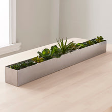 Load image into Gallery viewer, Lainey Centerpiece Plant Holder
