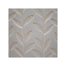 Load image into Gallery viewer, Ivyline Fairford Stone Speckle Leaf Planter
