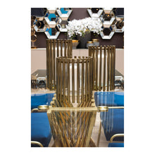 Load image into Gallery viewer, Nara Candle Holder in Gold
